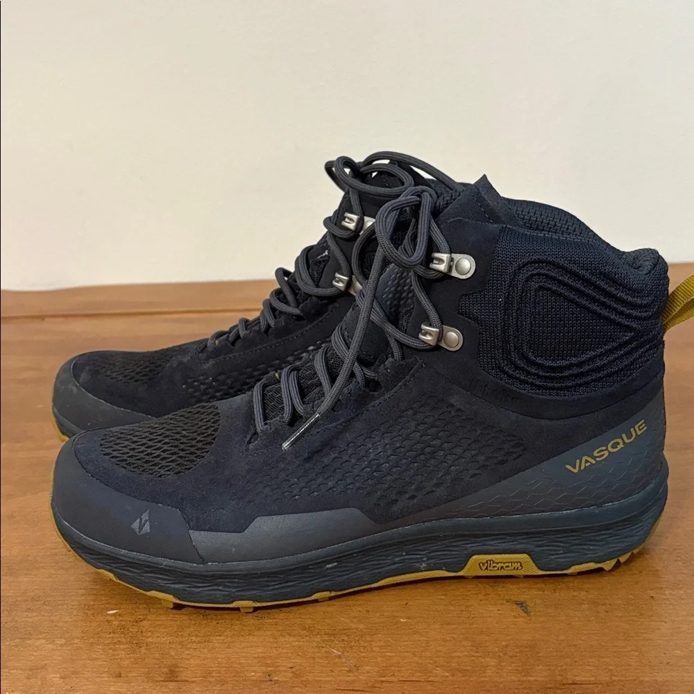 Vasque Breeze LT NTX Midtop Hiking Shoes Size 8.5